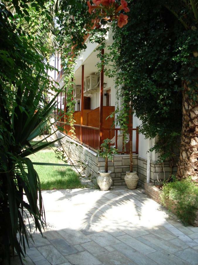 Pothos Hotel Skiathos Town Exterior photo