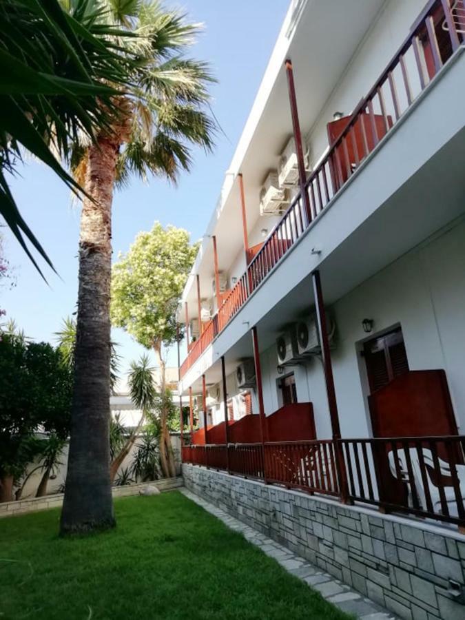 Pothos Hotel Skiathos Town Exterior photo